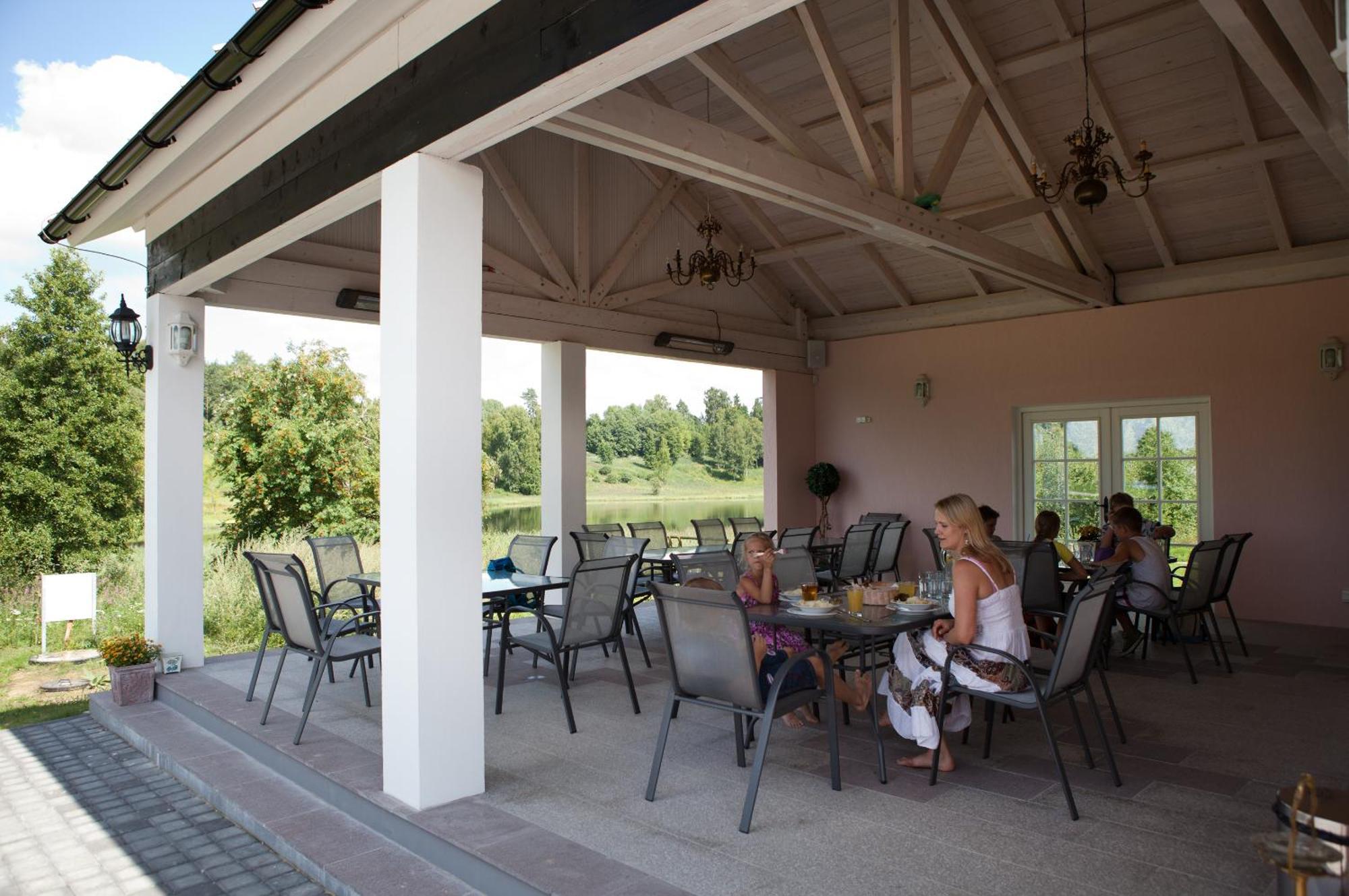 Ööbikuoru Villa Rõuge Exteriör bild